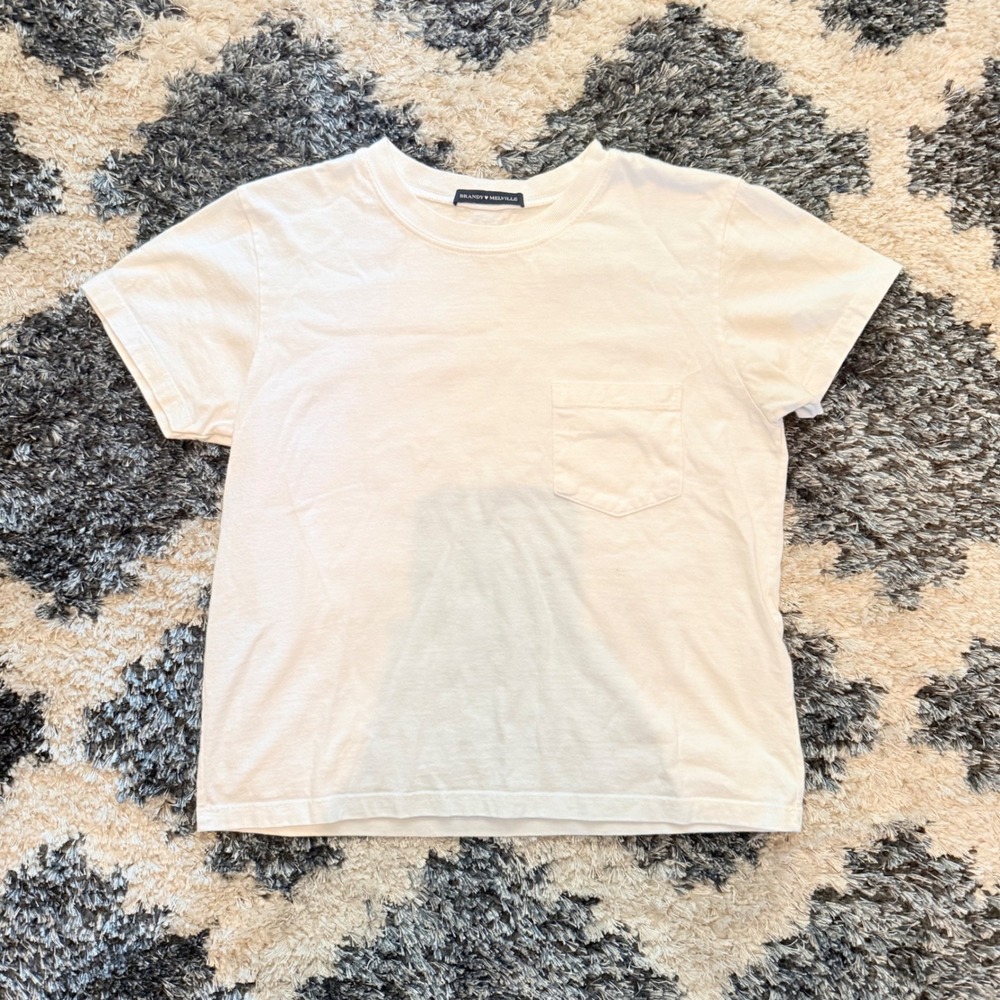 Brandy Melville Womens White Cotton Short Sleeve Pocket T-Shirt One Size